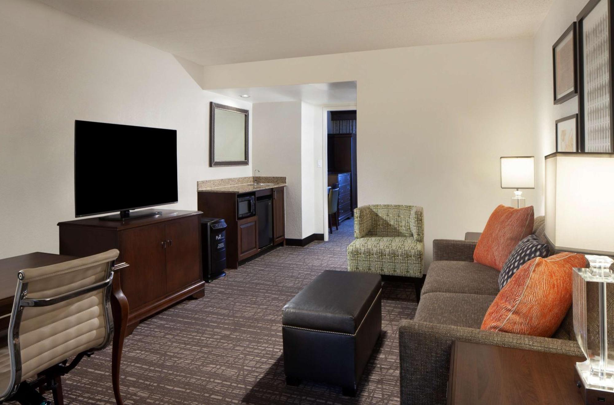 Embassy Suites By Hilton Philadelphia Airport Filadélfia Exterior foto