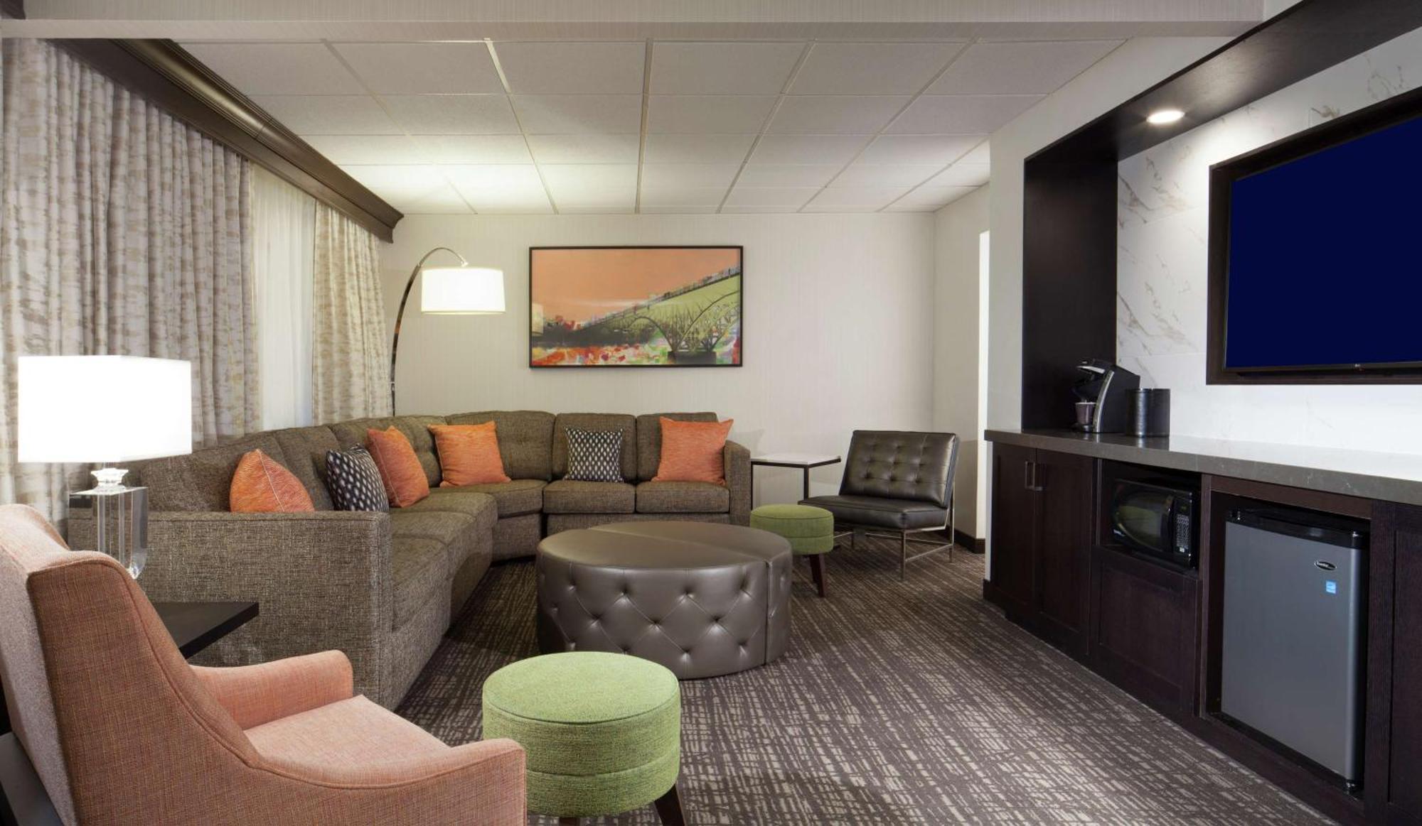 Embassy Suites By Hilton Philadelphia Airport Filadélfia Exterior foto