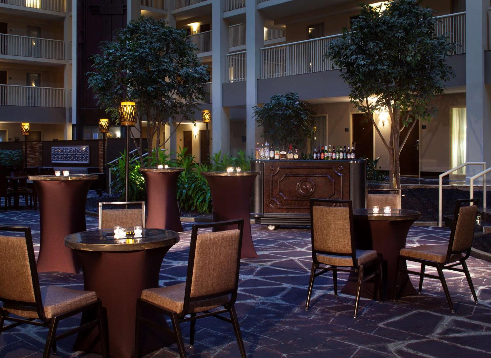 Embassy Suites By Hilton Philadelphia Airport Filadélfia Exterior foto