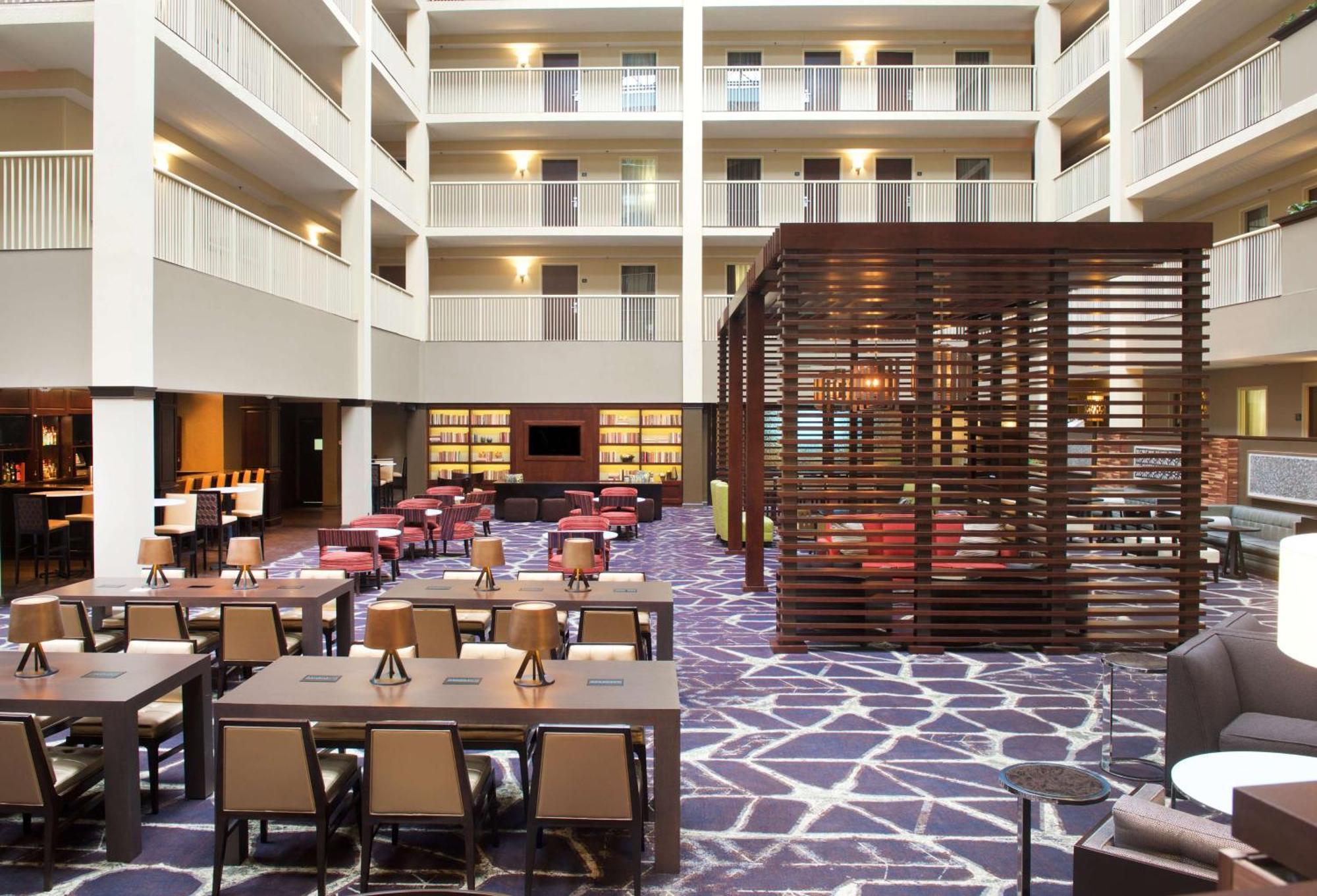 Embassy Suites By Hilton Philadelphia Airport Filadélfia Exterior foto